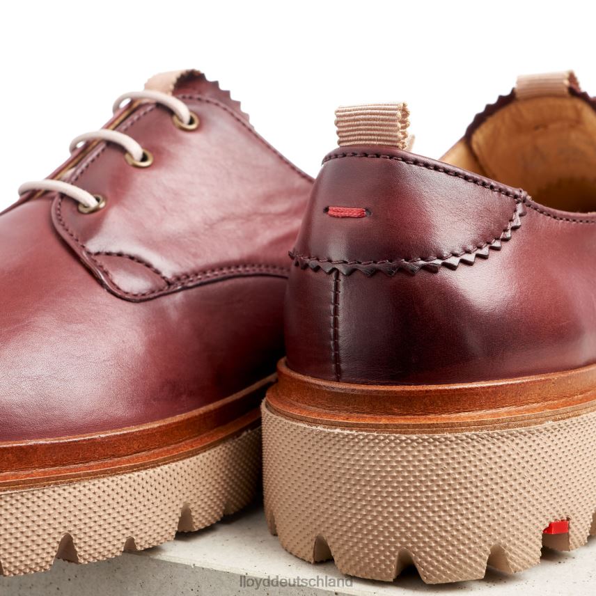 Schuhe LLOYD Halbschuhe aus Glattleder mit Spitze Rot Frauen PV6Z01181